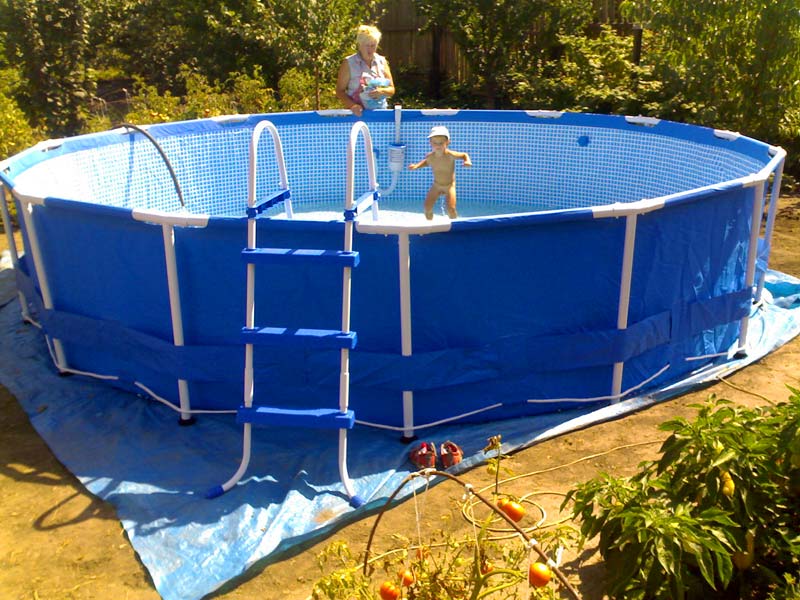как установить бассейн на даче каркасный